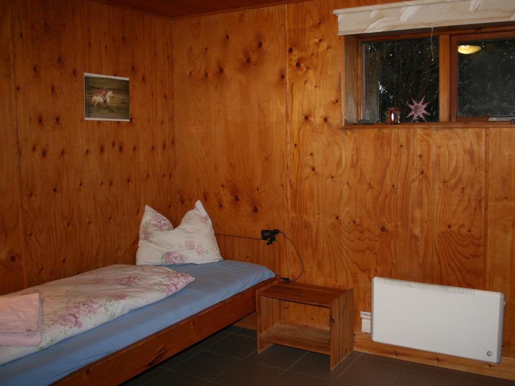 Brekkulaekur Guesthouse Hunathing Vestra Kamer foto